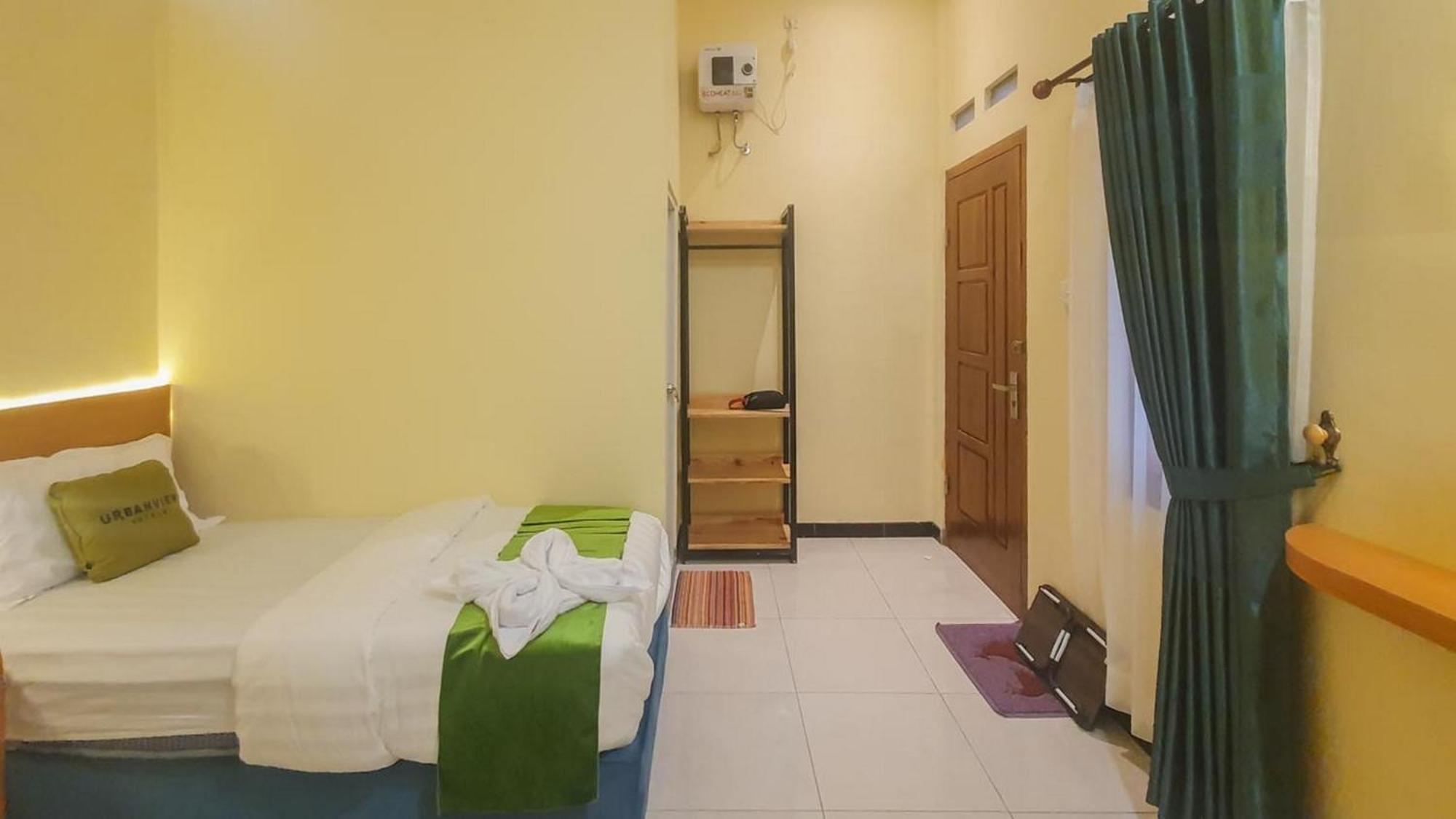 Urbanview Hotel Sakura Kampung Inggris Pare By Reddoorz Zewnętrze zdjęcie